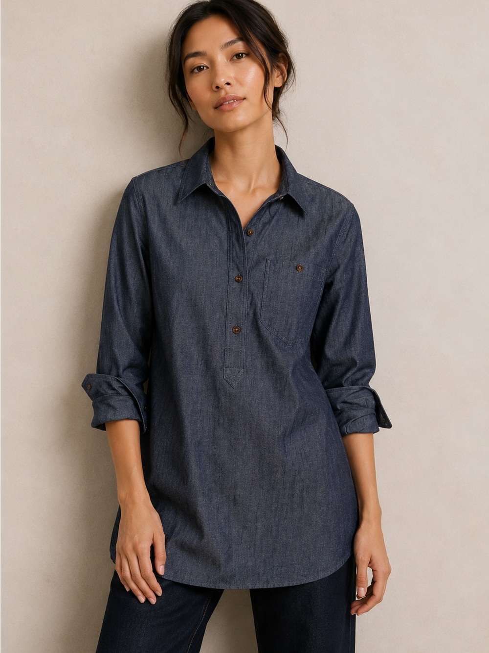 NWT Women’s Carhartt Indigo Chambray Rugged Flex Relaxed Fit Long Sleeve Shirt